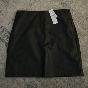 Top shop leather skirt